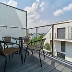 Nova Lux Kowale By Renters *