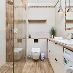 Nova Lux Kowale By Renters