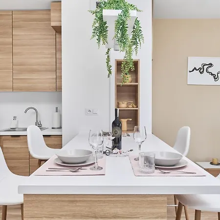 Nova Lux Kowale By Renters Wroclaw